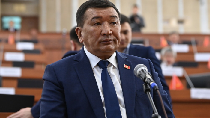 Депутат предложил увеличить лимиты скорости на дорогах Киргизии