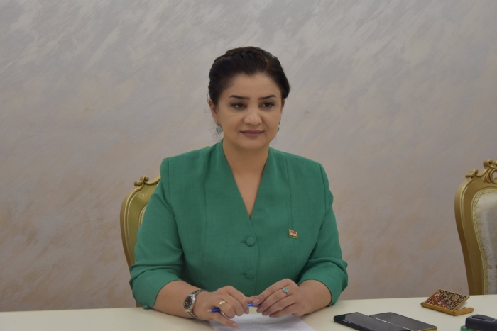 В Таджикистане объявлен конкурс на президентский грант для ремесленников