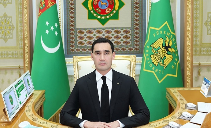 Глава Туркменистана заслушал отчёт о развитии торговых отношений с зарубежными странами