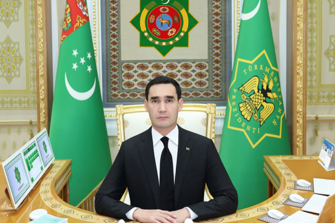 Президент Туркменистана ознакомился с законодательной деятельностью Меджлиса