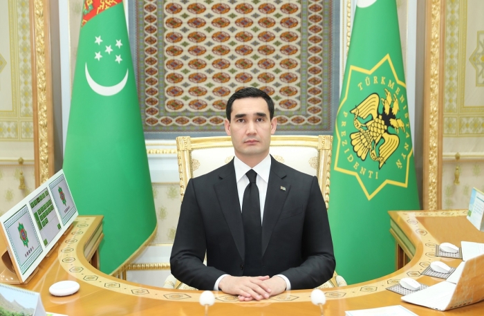 Президент Туркменистана заслушал отчет по реализации ЦУР