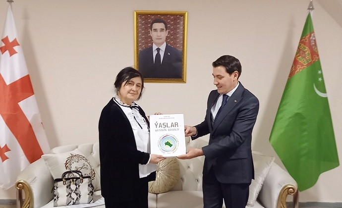 Туркменистан и Грузия обсудили проведение совместных мероприятий в честь 300-летия Махтумкули