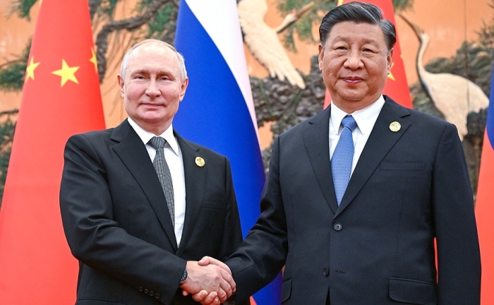 Си Цзиньпин заявил о готовности поддерживать дух вечной дружбы с Россией