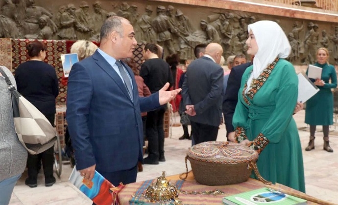 В Санкт-Петербурге прошла культурная акция в честь туркменского поэта Махтумкули