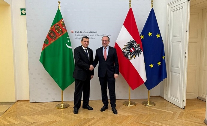 Главы МИД Туркменистана и Австрии подписали двухлетнюю программу сотрудничества