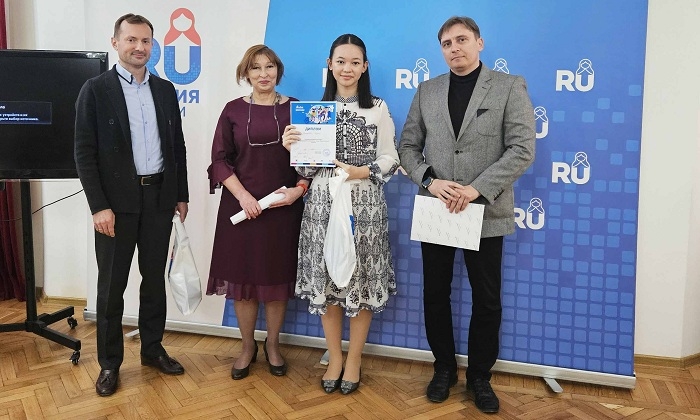Три одаренных школьника из Туркменистана примут участие в конкурсе «Живая классика» в России