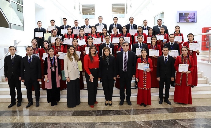 ПРООН в Туркменистане организовала конкурс в честь Международного женского дня