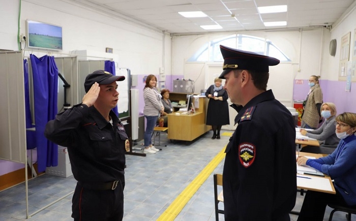 ЦИК и МВД подготовили памятку для полицейских на период голосования на выборах президента России