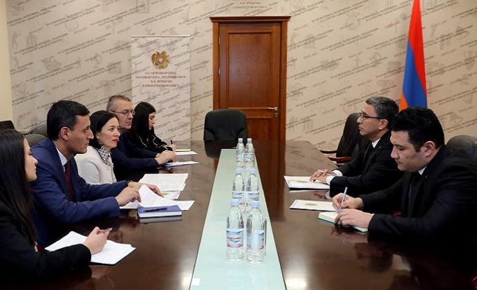 Туркменистан и Армения укрепят сотрудничество в сферах образования и спорта