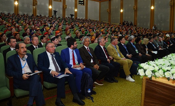 В Туркменистане прошла Международная научная конференция «Древняя культура Анау»