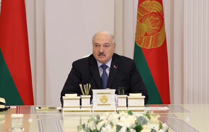 Лукашенко поручил новому министру активно искать нефть в Белоруссии