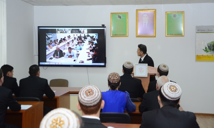В аграрном вузе Туркменистана состоялась онлайн-лекция