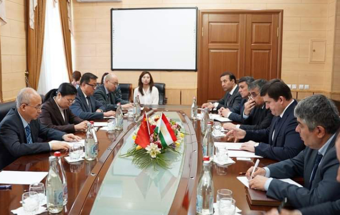 Таджикистан укрепляет научные связи с Китаем