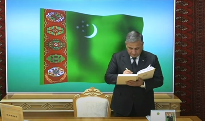 Вице-премьер Туркменистана Атахаллыев проинформировал президента о ходе сезонных работ в АПК