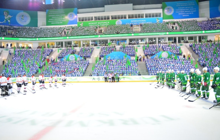 Команда из Туркменистана одержала победу над «Бахрейном» на хоккейном турнире в Ашхабаде