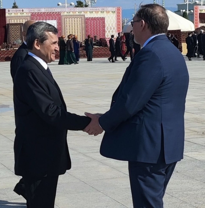 Российский посол в Туркменистане Волынкин поучаствовал в торжестве в городе Анау