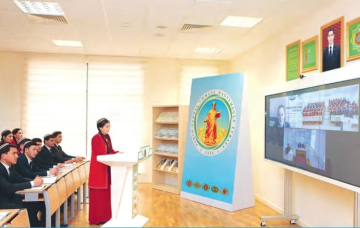 Студенты из Туркменистана приняли участие в онлайн-лекции от специалиста из Белоруссии