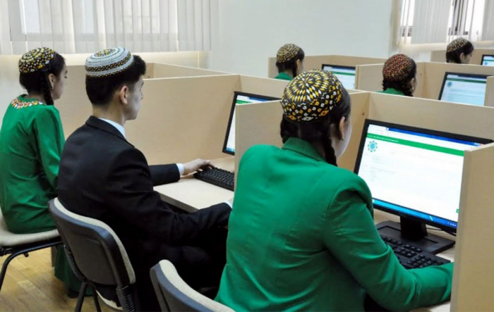 В Туркменистане завершен первый тур школьных предметных олимпиад