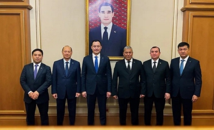 Туркменистан и Казахстан готовы расширить сотрудничество в газовой отрасли