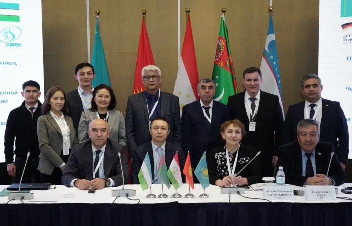Туркменистан принял участие в сессии международной комиссии по спасению Арала