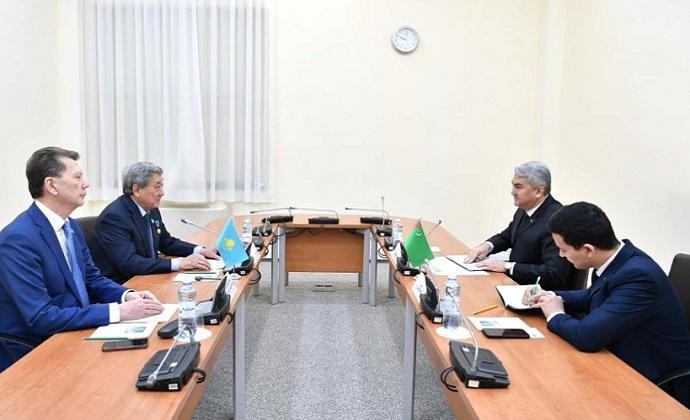 В Мажилисе Казахстана рассмотрели перспективы сотрудничества с Туркменистаном
