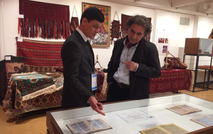 Открылась выставка, посвященная научному сотрудничеству Туркменистана и Франции
