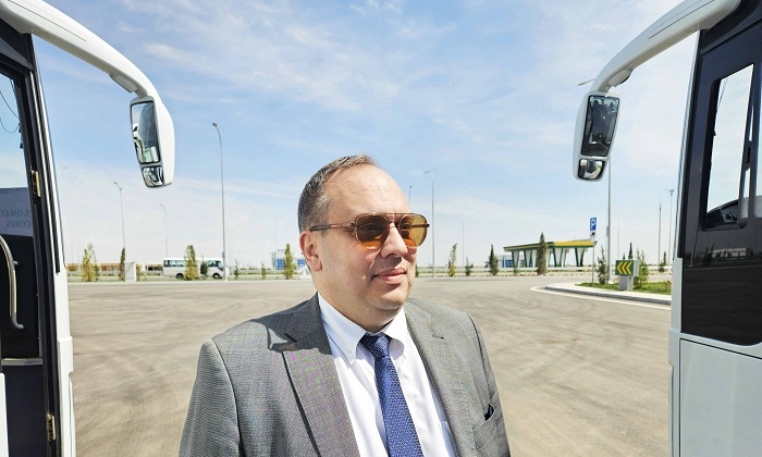 Эксперт в области транспорта: Туркменский автобан соответствует дорогам мирового класса